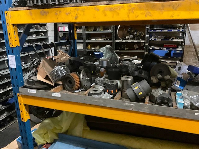 Stelling met inhoud - afbeelding 13 van  63