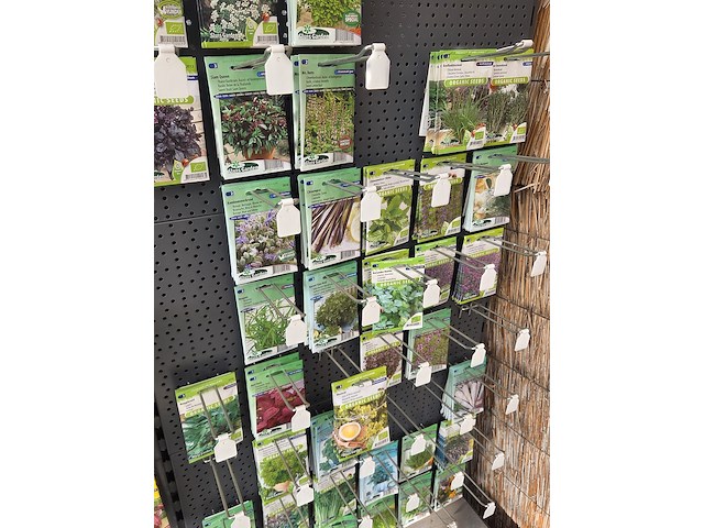 Stelling met zaden - afbeelding 3 van  13