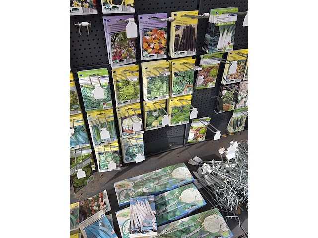 Stelling met zaden - afbeelding 12 van  13