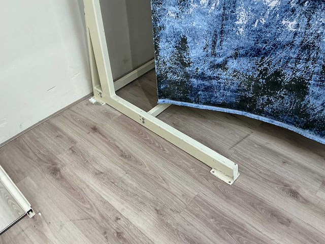 Stelling voor vloerkleden - afbeelding 3 van  6