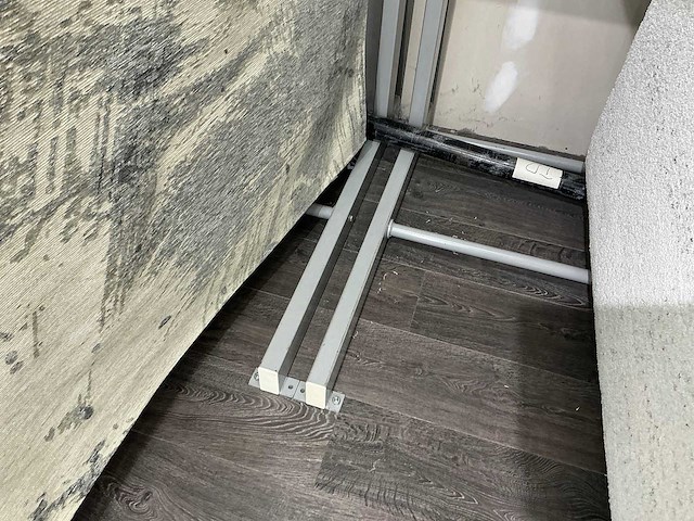 Stelling voor vloerkleden - afbeelding 5 van  5