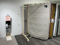 Stelling voor vloerkleden - afbeelding 2 van  6