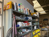 Stellingkast met inhoud - afbeelding 3 van  8