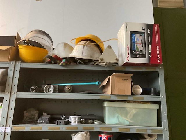 Stellingkast met inhoud - afbeelding 6 van  8