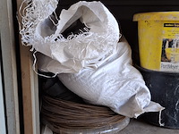 Stellingkast met inhoud - afbeelding 7 van  10