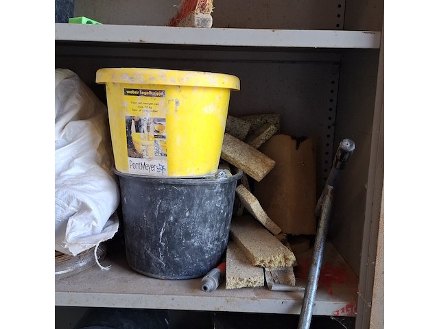 Stellingkast met inhoud - afbeelding 8 van  10