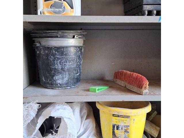 Stellingkast met inhoud - afbeelding 9 van  10