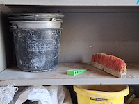 Stellingkast met inhoud - afbeelding 9 van  10