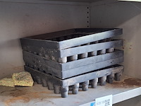 Stellingkast met inhoud - afbeelding 10 van  10