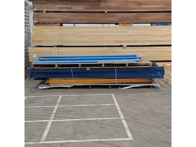 Stellingmateriaal - afbeelding 1 van  10