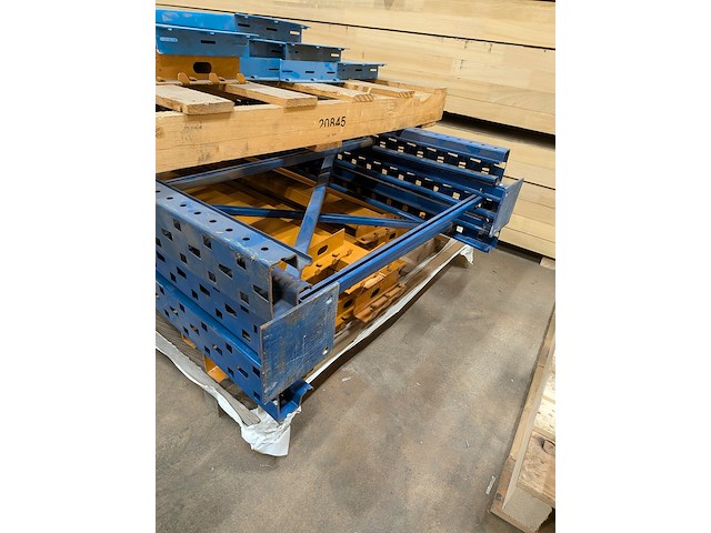 Stellingmateriaal - afbeelding 9 van  10