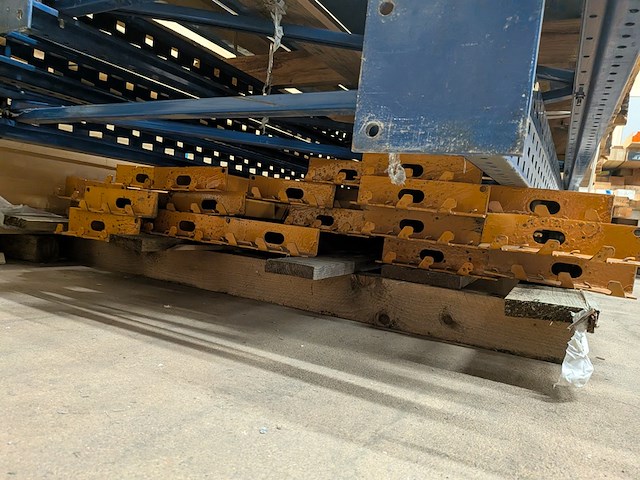 Stellingmateriaal - afbeelding 10 van  10