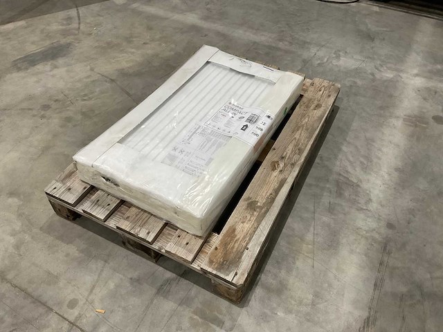 Stelrad - 22 - radiator - afbeelding 1 van  7