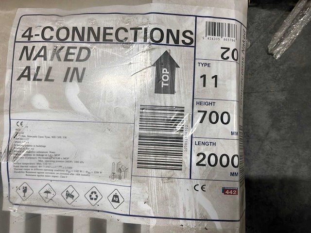 Stelrad 4-connections naked all in one paneelradiator (4x) - afbeelding 4 van  4