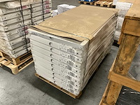 Stelrad accord 4-connections naked radiator t11 (10x) - afbeelding 2 van  3