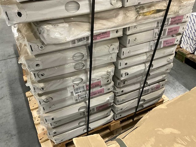 Stelrad accord s radiator t11 (28x) - afbeelding 4 van  4