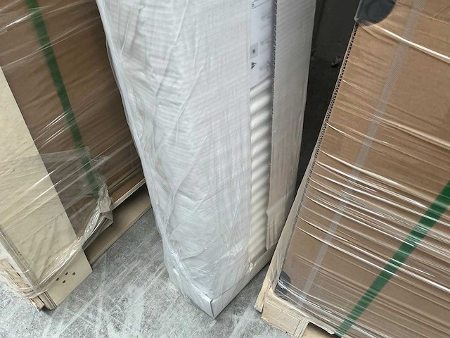 Stelrad compact all-in 33-300x1600 radiator - afbeelding 4 van  4