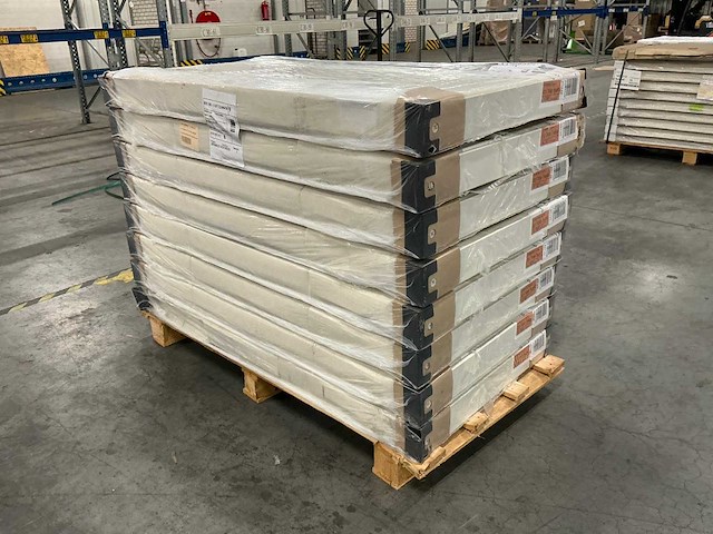 Stelrad compact all in radiator type 22 700x1400mm (8x) - afbeelding 4 van  8