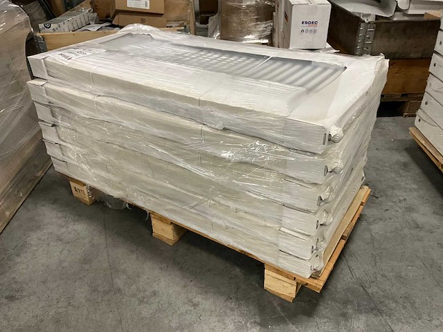 Stelrad novello eco 11 designradiator (5x) - afbeelding 1 van  4