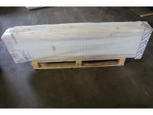 Stelrad radiator - 160x40x33cm | type novello | nieuw in verpakking - afbeelding 1 van  3