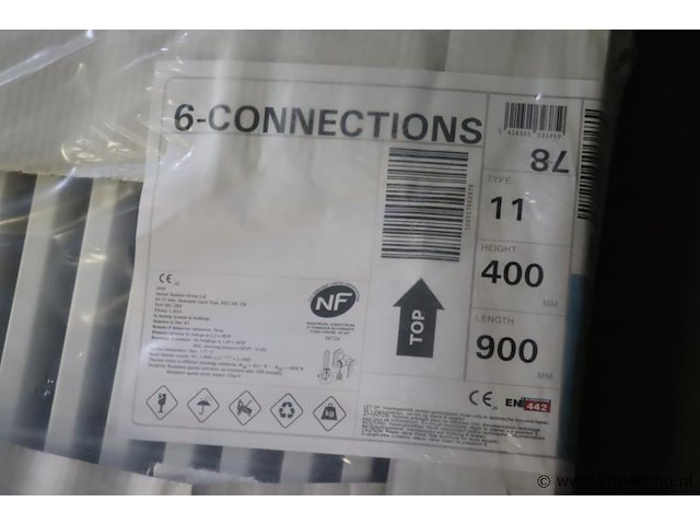 Stelrad radiator - 80x40cm | type novello | 6-connections - 90x40cm | nieuw in verpakking - afbeelding 2 van  4