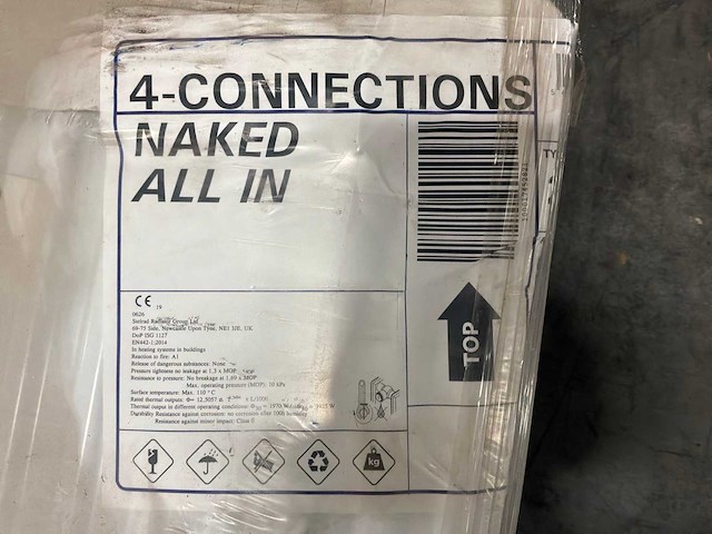 Stelrad radiator 4-connections t22 naked all in radiator - afbeelding 4 van  5