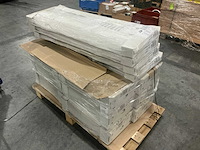 Stelrad radiator t33 300x600mm (12x) t11 400x1200mm (4x) - afbeelding 1 van  4