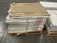 Stelrad radiator type 10 4-aansluitingen (900x800mm) (10x) - afbeelding 2 van  3