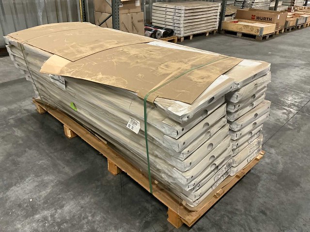 Stelrad radiator type 11 4-aansluitingen (400x2200mm) (20x) - afbeelding 4 van  7