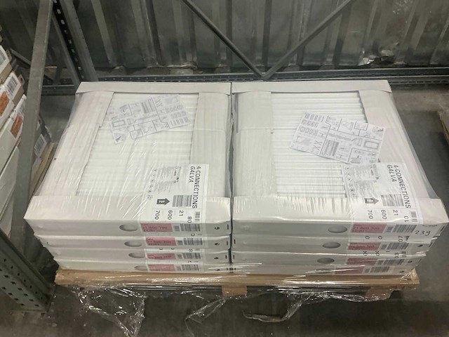 Stelrad radiator type 21 4-aansluitingen (600x700mm) (8x) - afbeelding 4 van  4