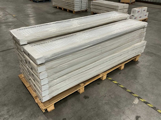 Stelrad radiator type 21 400x2400mm (17x) - afbeelding 3 van  7