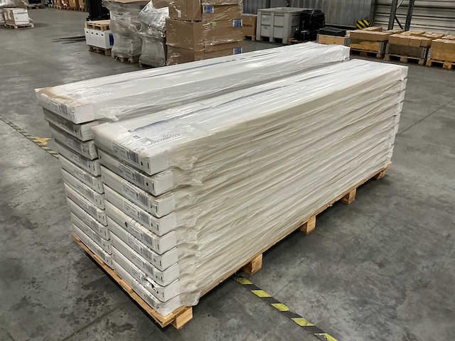 Stelrad radiator type 21 400x2400mm (19x) - afbeelding 3 van  8