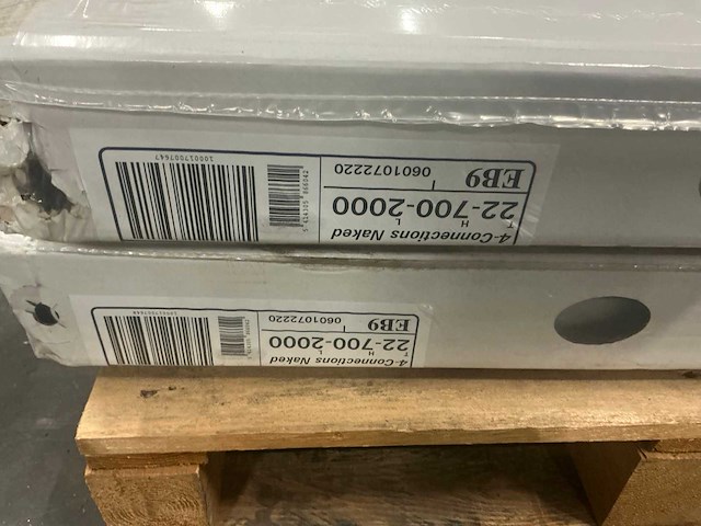 Stelrad radiator type 22 4-aansluitingen (700x2000mm) (2x) - afbeelding 3 van  3