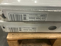 Stelrad radiator type 22 4-aansluitingen (700x2000mm) (2x) - afbeelding 3 van  3