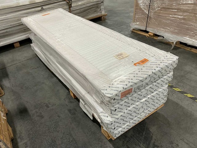 Stelrad type 21 radiator 600x2200mm (6x) - afbeelding 2 van  2
