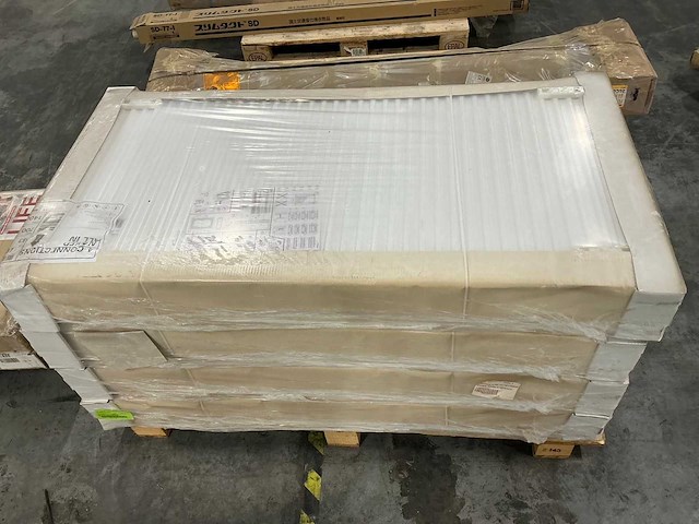 Stelrad type 33 radiatoren 700x1400mm (4x) - afbeelding 2 van  7