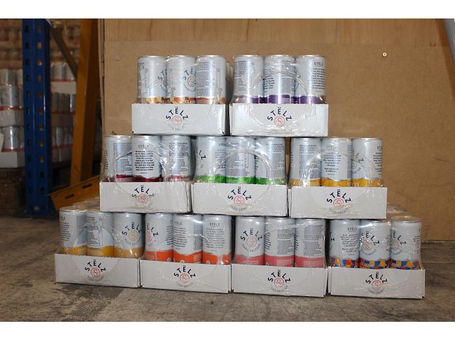 Stelz hard seltzern in negen smaken 9 x 12 blikken voornamelijk tht 2026 en 2027. bod is inclusief 16,20 e... - afbeelding 3 van  3