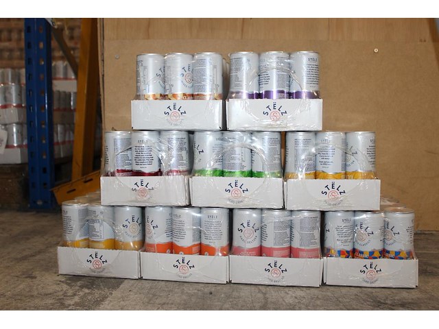 Stelz hard seltzern in negen smaken 9 x 12 blikken voornamelijk tht 2026 en 2027. bod is inclusief 16,20 e... - afbeelding 3 van  3