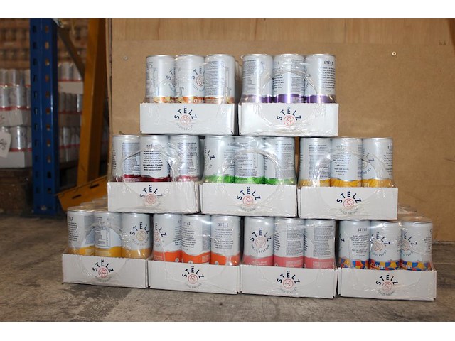 Stelz hard seltzern in negen smaken 9 x 12 blikken voornamelijk tht 2026 en 2027. bod is inclusief 16,20 e... - afbeelding 3 van  3