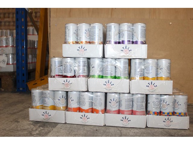 Stelz hard seltzern in negen smaken 9 x 12 blikken voornamelijk tht 2026 en 2027. bod is inclusief 16,20 e... - afbeelding 3 van  3