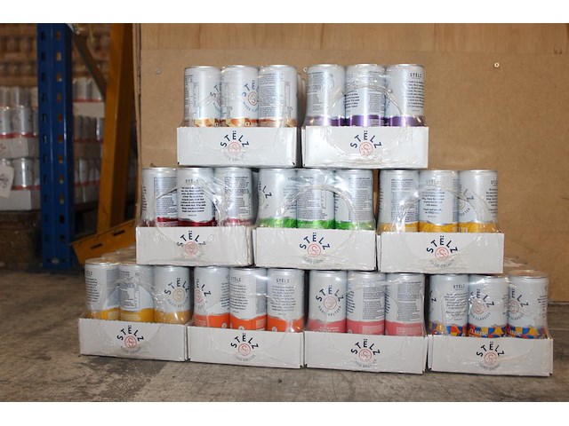 Stelz hard seltzern in negen smaken 9 x 12 blikken voornamelijk tht 2026 en 2027. bod is inclusief 16,20 e... - afbeelding 3 van  3