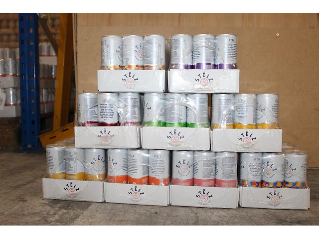 Stelz hard seltzern in negen smaken 9 x 12 blikken voornamelijk tht 2026 en 2027. bod is inclusief 16,20 e... - afbeelding 3 van  3
