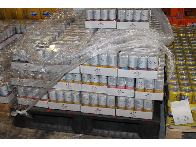 Stelz in diverse smaken 972 blikken met diverse tht 2026 en 2027. bod is inclusief 145,80 statiegeldwaarde - afbeelding 1 van  3