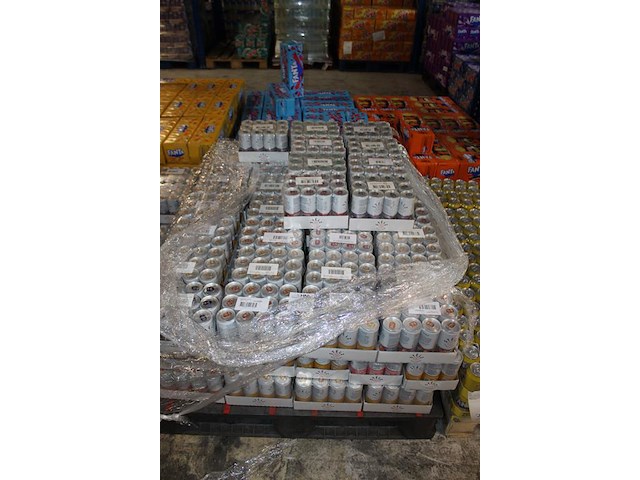 Stelz in diverse smaken 972 blikken met diverse tht 2026 en 2027. bod is inclusief 145,80 statiegeldwaarde - afbeelding 3 van  3