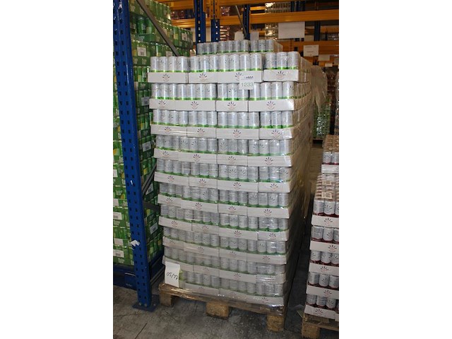 Stelz lime hard seltzer 2964 blikken met tht 5-2027. bod is inclusief 444,60 euro statiegeldwaarde - afbeelding 2 van  2