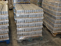 Stelz mango hard seltzer 1728 blikken met tht 2-2027. bod is inclusief 259,20 euro statiegeldwaarde - afbeelding 1 van  2