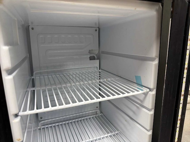 Stëlz mini fridge - afbeelding 3 van  4