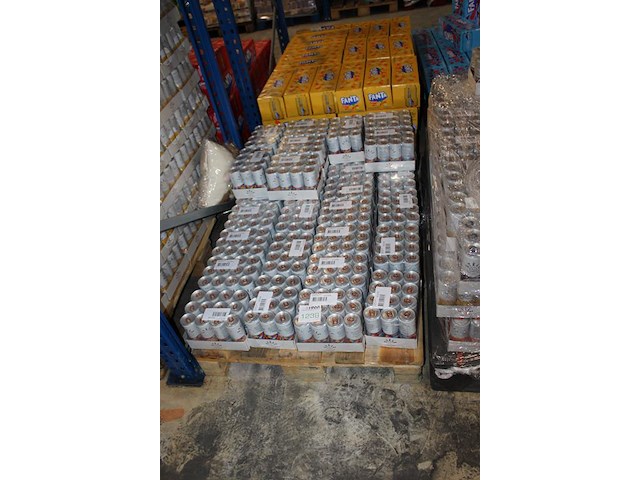 Stelz spritz 384 blikken met tht 9-2026. bod is inclusief 57,60 euro statiegeldwaarde - afbeelding 2 van  2