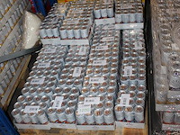 Stelz spritz 384 blikken met tht 9-2026. bod is inclusief 57,60 euro statiegeldwaarde - afbeelding 2 van  2