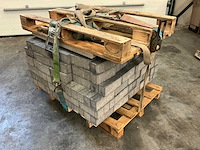 Stenen & bakstenen - afbeelding 1 van  5